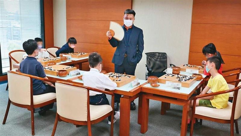紅面棋王遭控性騷辭主帥　圍棋協會回應了