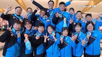 聽障國手奪牌！返台航程猝死　妻小心碎