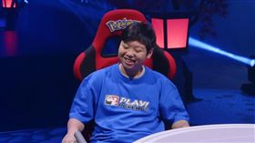 11歲小將顏紹同擊敗巴西，奪「寶可夢卡牌」世界冠軍。（圖／翻攝自The Official Pokémon YouTube channel YT）