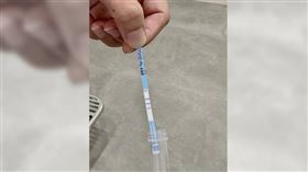 快篩3條線（圖／翻攝自《柳雱邁小兒科》臉書）