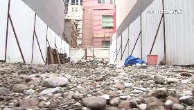 文 危老爛尾樓1200