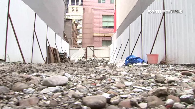 建商倒閉留爛尾！地主房遭拆、土地被抵押