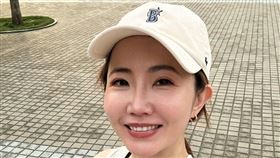 謝忻正在訓練體能。（圖／翻攝自臉書）