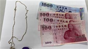 板橋警,金項鍊,倒垃圾,無業,監視器,新北,五權路,拉拉隊,