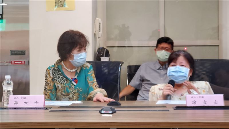 8旬嬤走路喘竟「心臟瓣膜異常」快看3症狀
