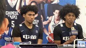 台灣白隊賀丹(左)、賀博。（圖／記者蔡厚瑄攝影）