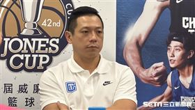 台灣白隊總教練許皓程。（圖／記者蔡厚瑄攝影）