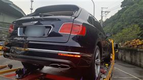 國道,賓利,Bentley,Bentayga,Volvo,追撞,貨車,