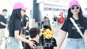  陳妍希、兒子小星星。（圖／翻攝自微博）