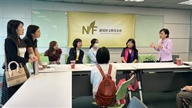 新北市信賴台灣姊妹會16日舉行第一次籌備會，力拼總統勝選、立委全壘打。（圖／賴清德競辦提供)