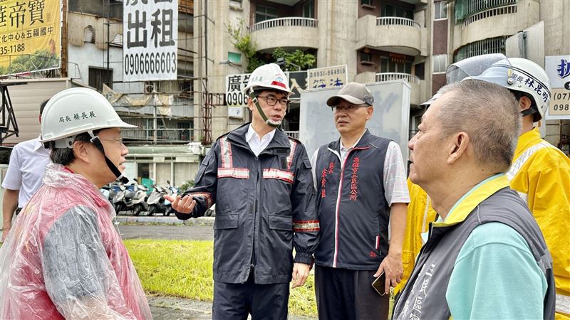 高雄市民問「豪雨假呢？」陳其邁給答案了