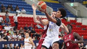 台灣白隊不敵卡達，瓊斯盃苦吞3連敗。（圖／中華籃協提供）