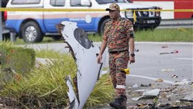 馬來西亞飛機失事「乘客全數罹難」！大馬交長：將尋黑盒子釐清原因　美聯社