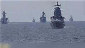 中俄11軍艦首度同時穿越宮古海峽　日本警戒　翻攝自直新闻
微博