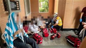  台大化工系驚傳爆炸，10名學生被熱油噴濺後燙傷送醫。（圖／翻攝畫面）