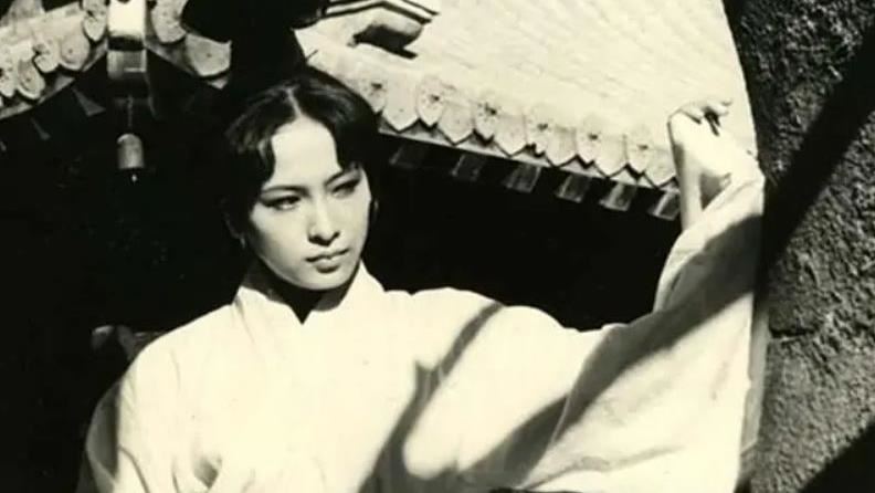她拍戲幫老公還債！卻嫁債主　今身家百億