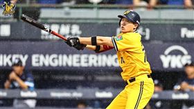 ▲許基宏把握滿壘機會，炸裂生涯第2發滿貫彈。（圖／中信兄弟球團提供）