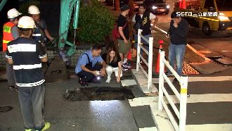 北市3個月4處天坑　網：天龍國變天坑國