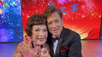 周遊慶86歲生日　自爆李朝永跪床邊求上床