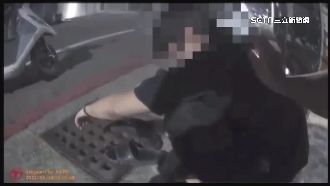 車禍丟包女網友逃逸　騎士身背12條通緝