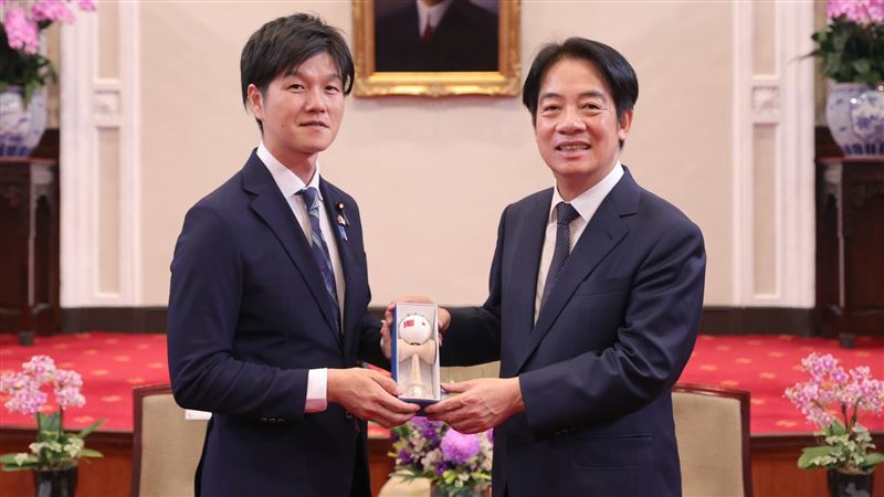 賴清德接見日本自民黨青年局海外研修團