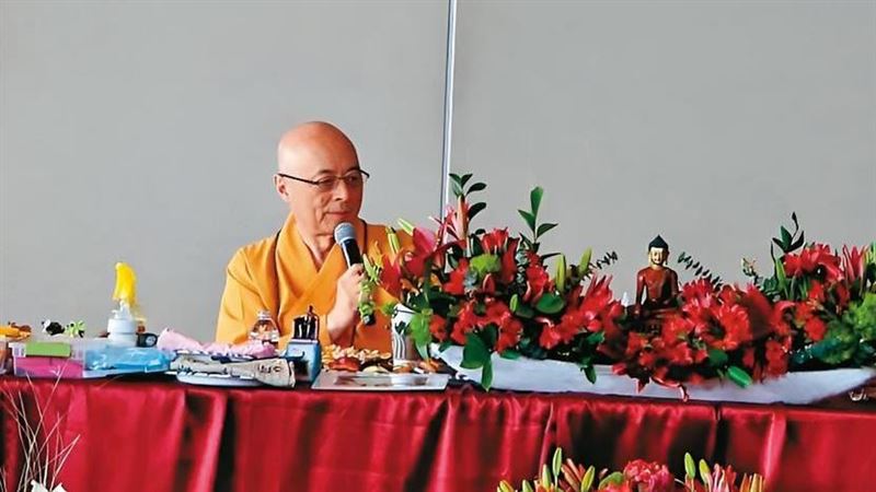 「眼睛業障重！」海濤法師40億資產戰開打