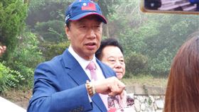 郭台銘登太武山。（圖／記者陳怡潔攝影）