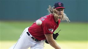 ▲「雷神」辛德加（Noah Syndergaar）對前東家道奇挨轟。（圖／美聯社／達志影像）