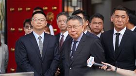 柯文哲赴忠烈祠「緬懷八二三戰役勝利65周年」。（圖／民眾黨提供）