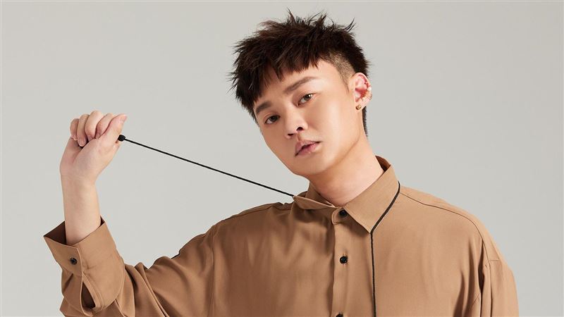 歷經喪父之痛　許富凱忍淚盼多陪伴家人