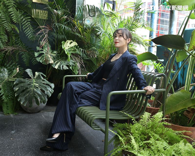 「地獄里長」盛平三立新聞網專訪。（圖/記者邱榮吉攝影）