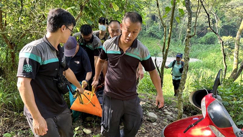彰化男登麒麟山步道墜谷　晨運者報案救出