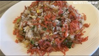 靜宜大學商圈櫃森森　雪片櫻花蝦炒飯超夯