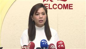 鍾沛君質疑賴品妤「假摔」挨部分網友圍剿。