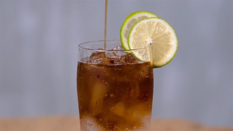 營養師示警！酸性飲料的「微糖」有地雷