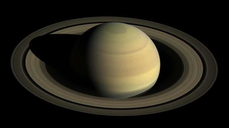 天文迷快衝　土星衝、超級藍月觀賞時間曝