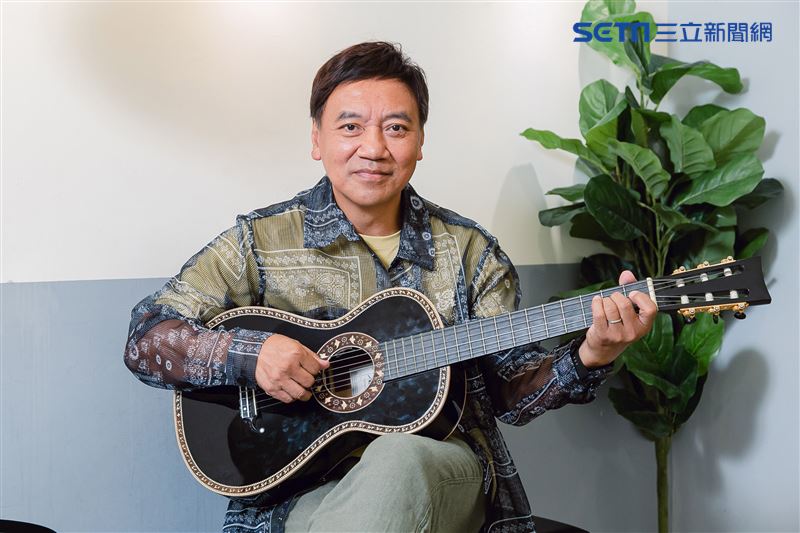 施孝榮三立新聞網專訪。（圖／記者楊澍攝影）