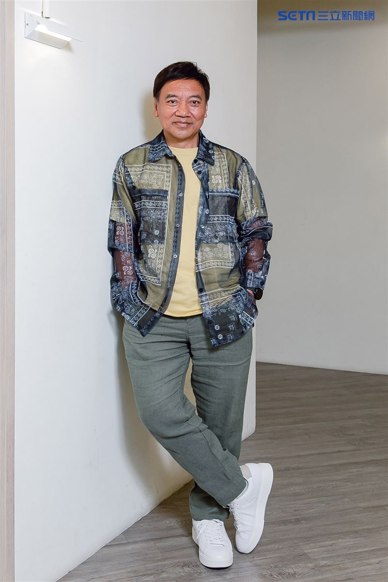 施孝榮三立新聞網專訪。（圖／記者楊澍攝影）