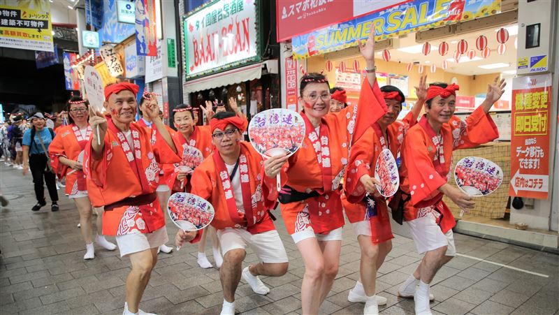 東京台僑阿波舞外交　日人喊台灣加油