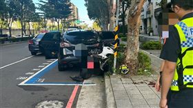 林口,文化三路,擊落,重機,汽車,迴轉,加油站,噴飛,新北