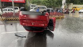 新北市,新店,愛快羅密歐,翻車,