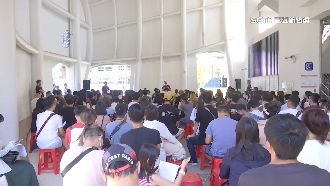 百位新生無校舍上課　跨3km借教室引怨