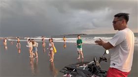 旗津海水浴場,高雄市,油汙,比基尼辣妹