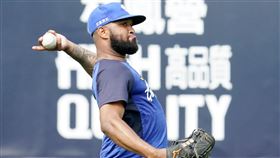 ▲富邦洋投恩力將在二軍再投1場，確認是否為831大限後的第4名洋投。（圖／富邦悍將球團提供）