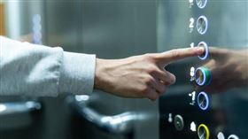 大樓,鄰居,電梯,住戶,香港,奴工處,鬼月（示意圖／pixabay）