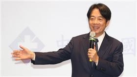 賴清德出席中華民國基層醫療協會晚宴（1）「中華民國基層醫療協會第10屆第1次理監事會議暨基層醫師聯誼晚宴」27日晚間在台北市萬華區舉行，副總統賴清德出席並致詞。中央社記者謝佳璋攝  112年8月27日