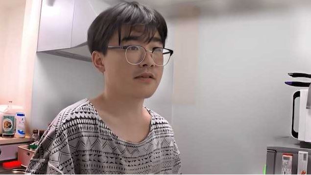 男畢業狂吃13年軟飯！8關鍵女友甘心養他