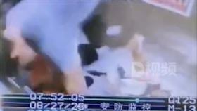電梯,墜落,騰空（圖／翻攝自微博）