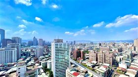 7月房市買氣因買賣雙方價格認知仍有落差，因此與6月差距不大，全台7月建物買賣移轉量較6月略減2.7％。(房市示意圖，永慶房屋提供/MyGoNews提供)