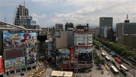 除了短租型的店面以外，中大型的長租店面開始出現漲租機制，觀察西門町高價租賃案，就有5件訂有後續漲租條款。（圖／MyGoNews提供）